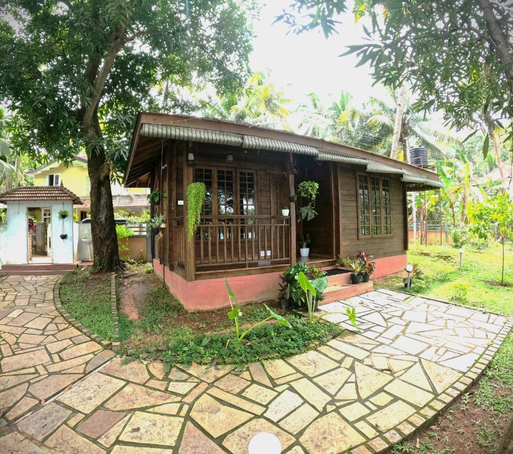 Greenchromide Homestays Mundrothuruth Exterior photo